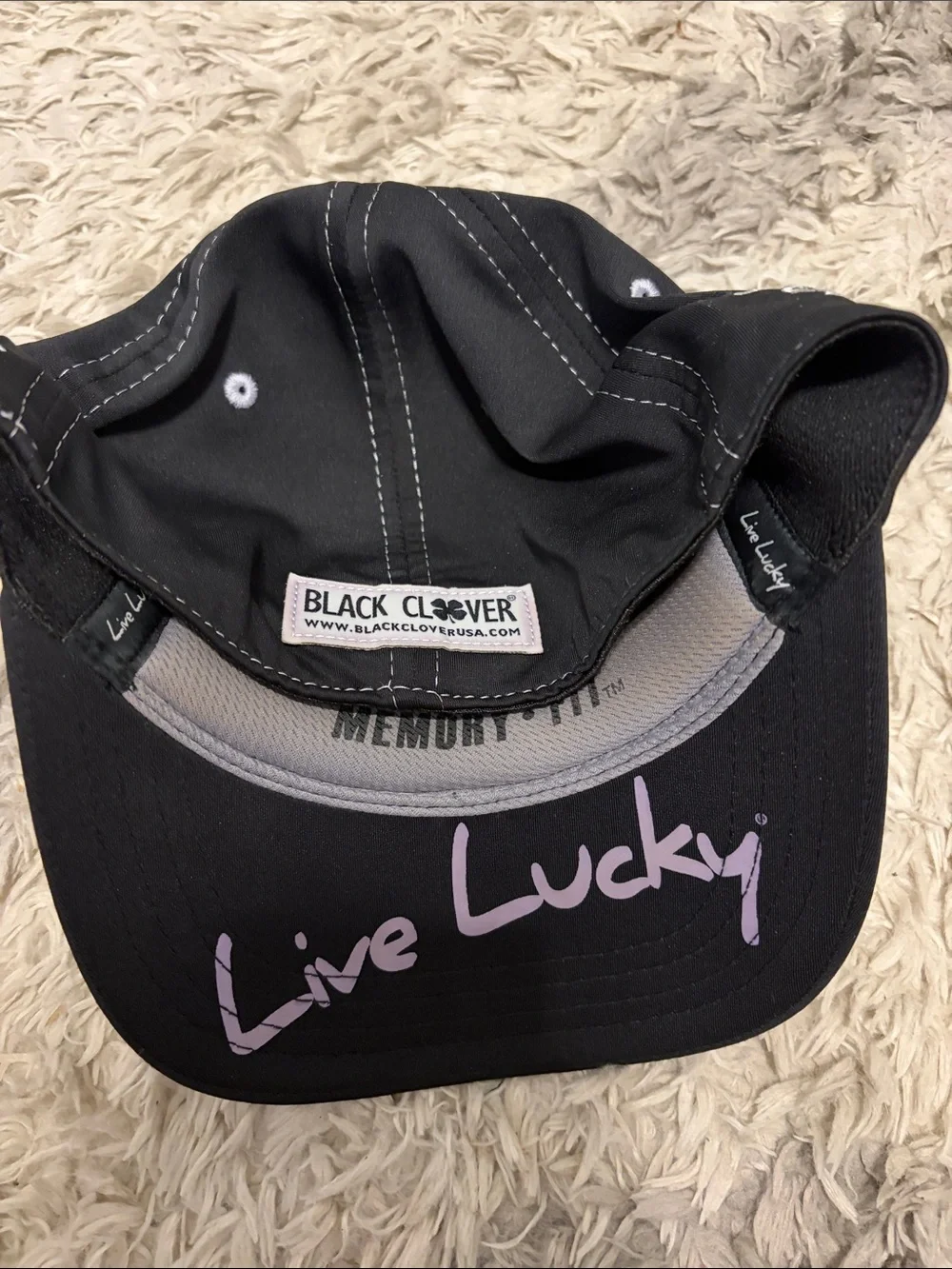 Live Lucky Hat S/M